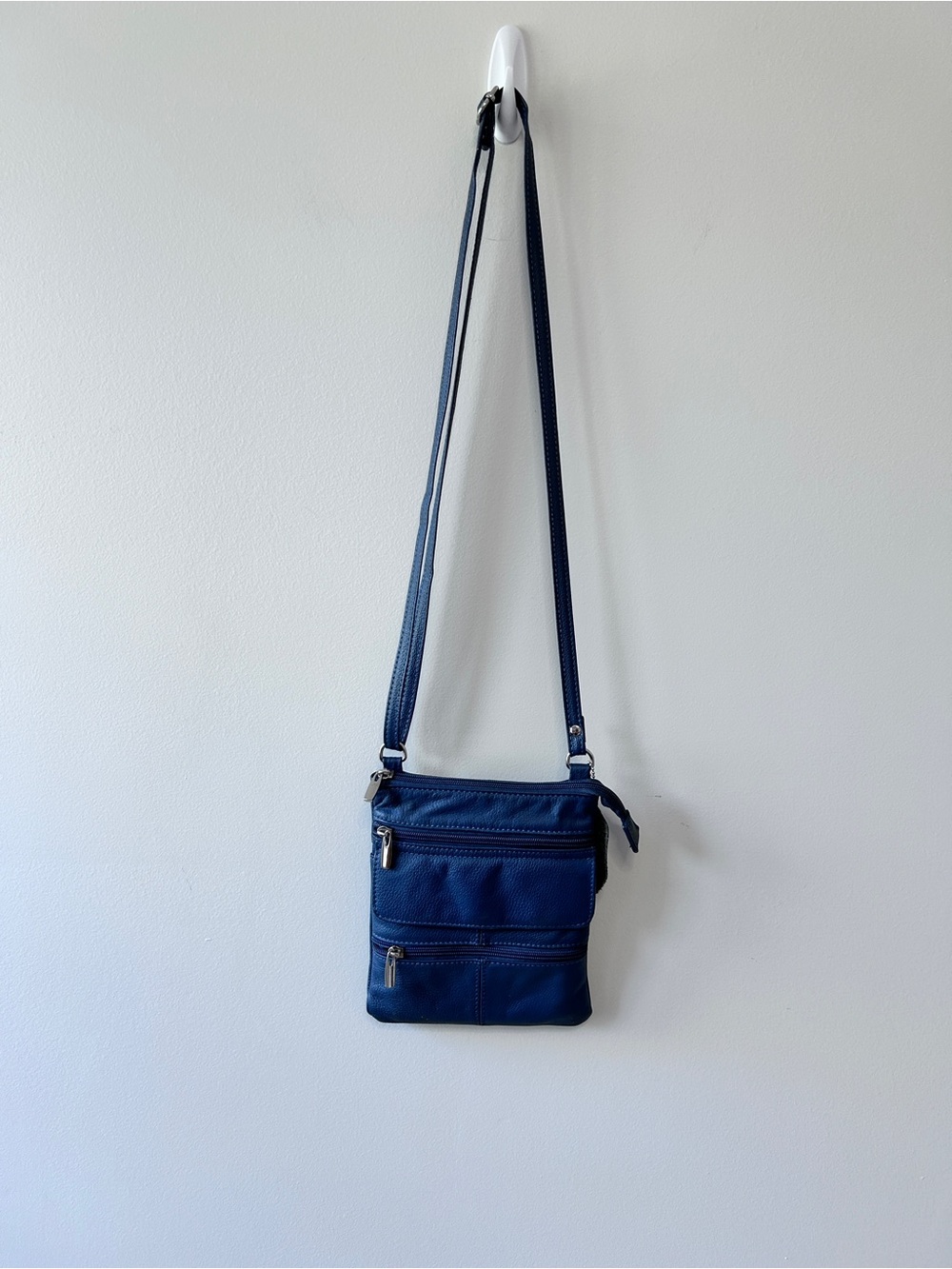 Navy Leather Crossbody Shoulder Bag Adjustable Strap Women's Everyday Purse